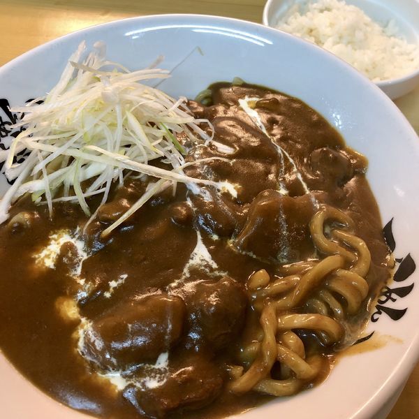 「コク旨カレーらーめん（〆ライス付き）」@らーめん志恩の写真