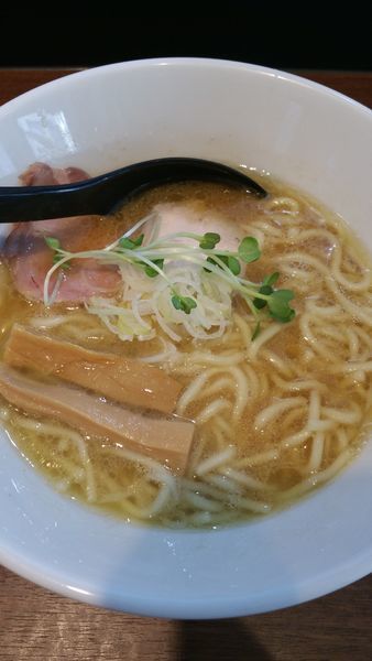 「鶏ゅ白湯醤油らーめん」@東京スタイル鶏らーめん ど・みそ鶏の写真