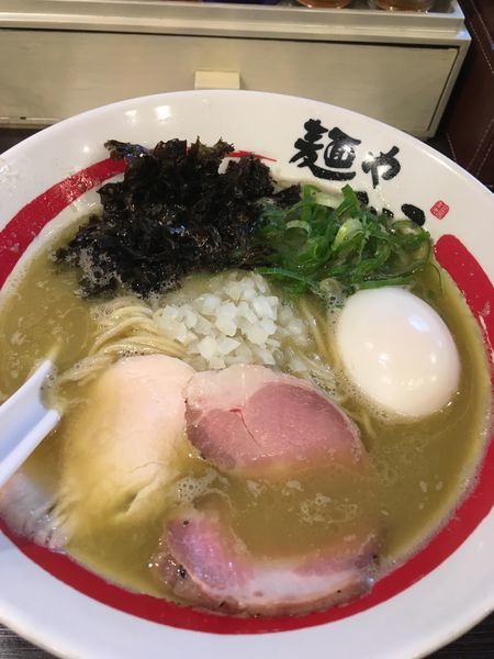 「味玉浅利香味そば」@麺や でこの写真