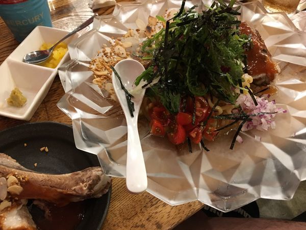 「限定汁なし 『ど〜ん！スペアリブ ワイルドだろぉ〜⁉️』」@海老丸らーめんの写真