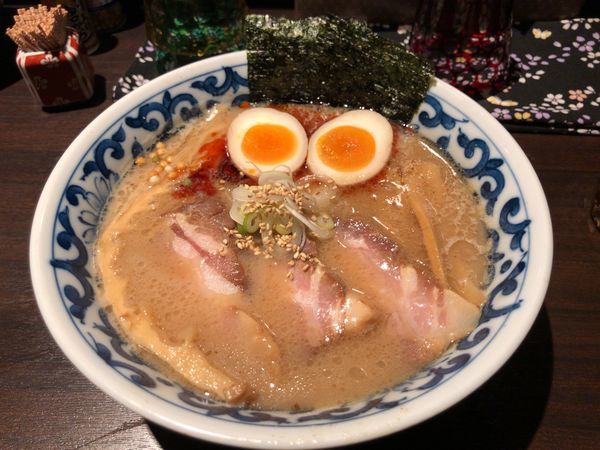 「特製辛旨らー麺 1010円」@九段 斑鳩 市ヶ谷本店の写真
