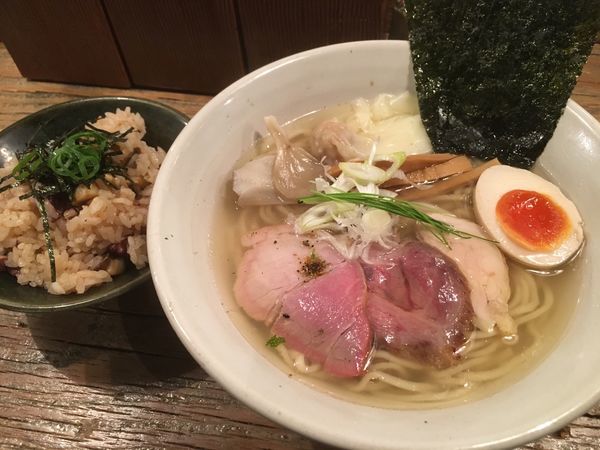 「限定＋実家の魚飯」@Homemade Ramen 麦苗の写真