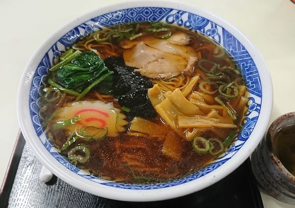 「ラーメン(500円)」@ぎんねこの写真