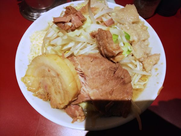 「小ラーメン　ヤサイニンニクアブラ　700円」@ラーメン二郎 荻窪店の写真