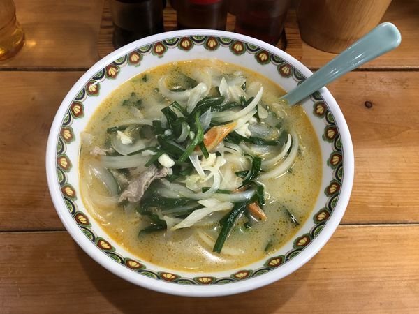 「スタミナ麺 (野菜追加、味少し薄め)900円」@カッパ大王の写真