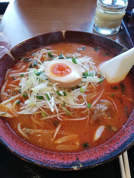 「満天辛麺味噌　大辛　税抜き８９０円。」@満天家 ゆいの杜店の写真