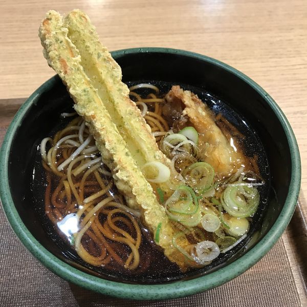 「ちくわ舞茸天（￥780）」@ANA FESTA バスラウンジフードショップの写真