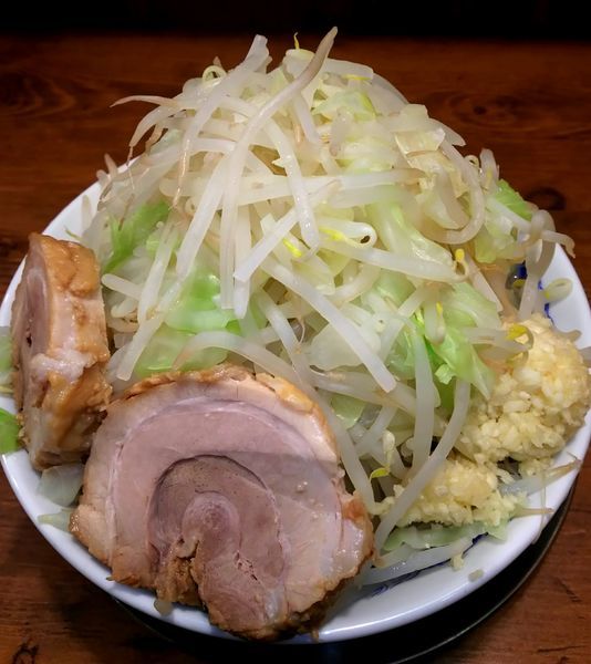 「ラーメン+豚一枚」@ジャンクガレッジ 大宮2号店の写真