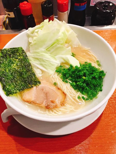 「ラーメン700円」@ぶたの旨味らーめん とんくるの写真