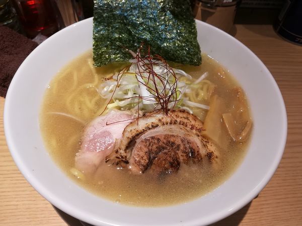 「とんしお650円+大盛り100円」@麺屋 辰巳の写真