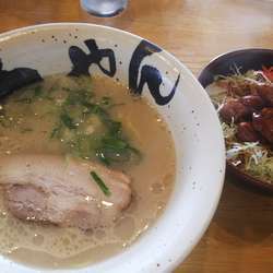 塩ラーメン（トンテキ丼のセット）
