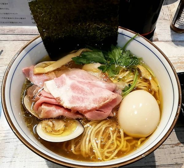 「はまぐりそば」@中華そば 四つ葉の写真