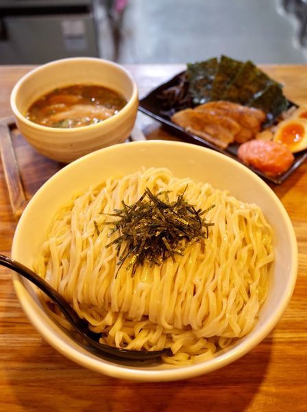 「博多つけ麺 全部のせ…1100円、得盛…＋150円」@二代目 白神の写真