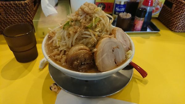「ラーメン大750円+豚増し100円」@ラーメン ヒカリの写真