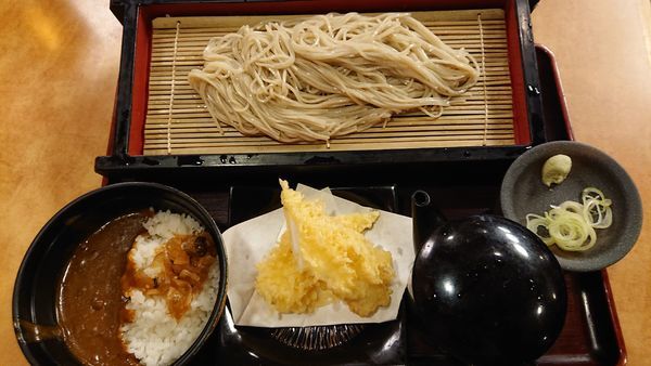「蕎麦＋カレーセット ５３０円」@生そば 玉川 池袋東口店の写真