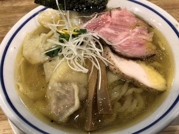 「ワンタン中華そば・塩（900円）」@手打式超多加水麺 ののくらの写真