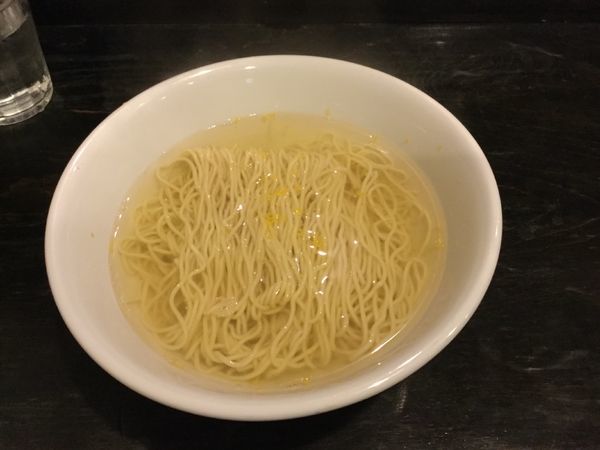 「かけそば(¥750)」@酒亭 かけそば かずまる田の写真