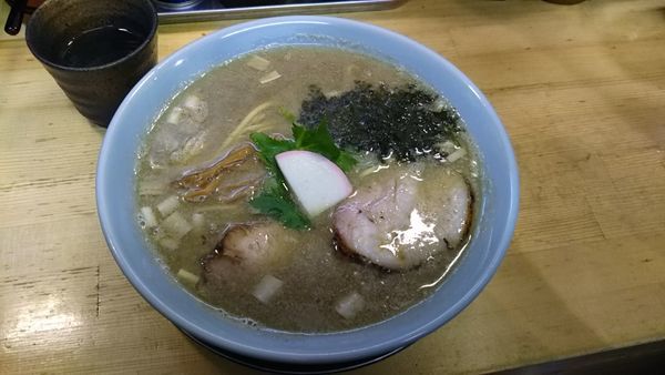 「煮干し中華そば」@我的中華そば 机上の空論。の写真