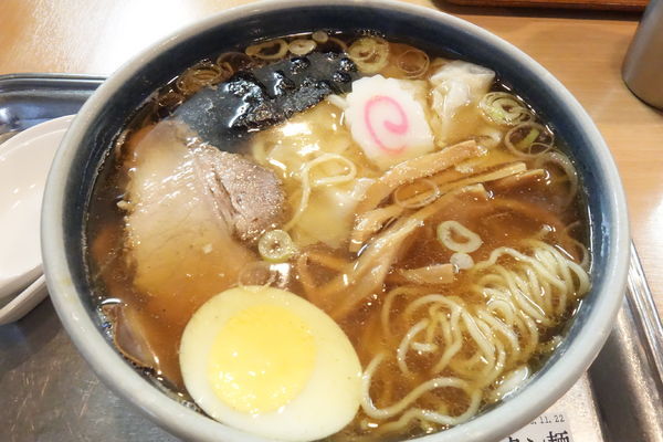 「ワンタン麺 小」@大宮大勝軒の写真