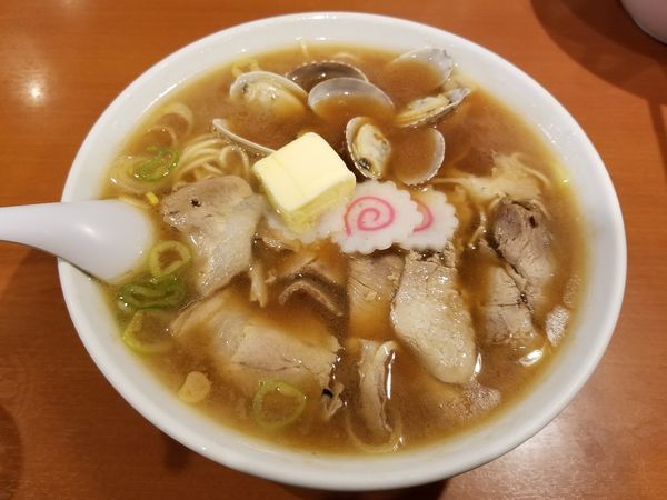 「あさりバター(大)」@末廣ラーメン本舗 高田馬場分店の写真