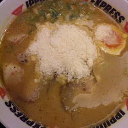 博多鶏チーズカレー885円