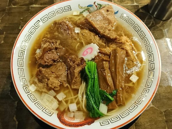 「特級生姜醤油らーめん」@特級鶏蕎麦 龍介の写真