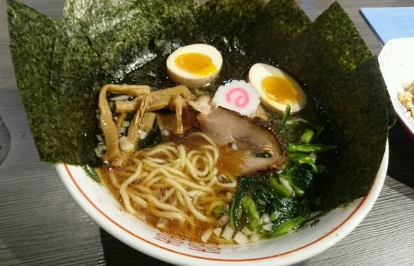 「特製地鶏煮干し中華そば」@福田中華そばの写真