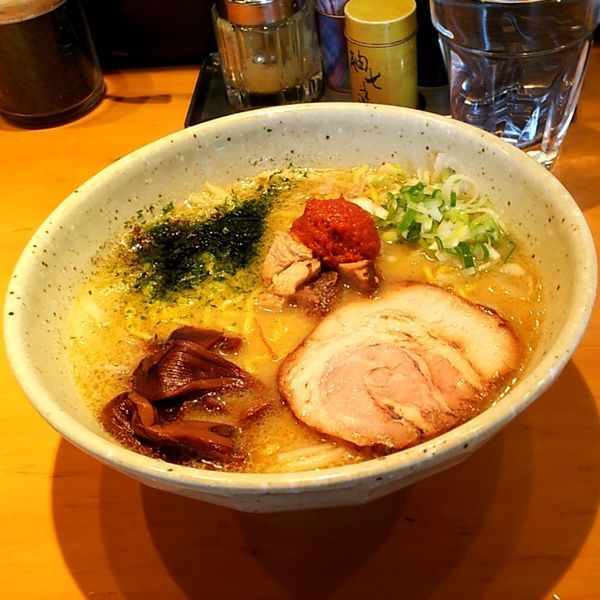 「辛味噌らーめん」@つじ田 味噌の章の写真