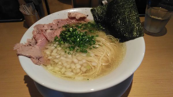 「中華そば　塩」@麺屋 まほろ芭の写真