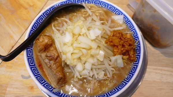 「ふじ麺¥750／卓上ニンニク¥0」@麺絆や 519の写真