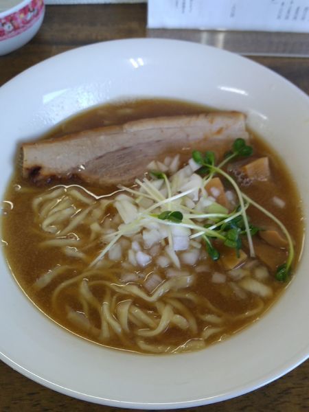 「［限定］ 煮干し中華しそば (中太縮れ麺) 750円」@麺処 はつがいの写真
