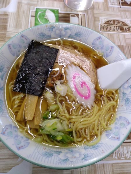 「らぁめんセット(半ライス・白身魚のフライ) 650円」@よか楼 本店の写真