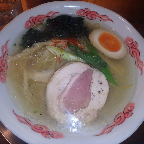 「鶏そば(並)(680円)」@麺・DINING 毘沙門天の写真