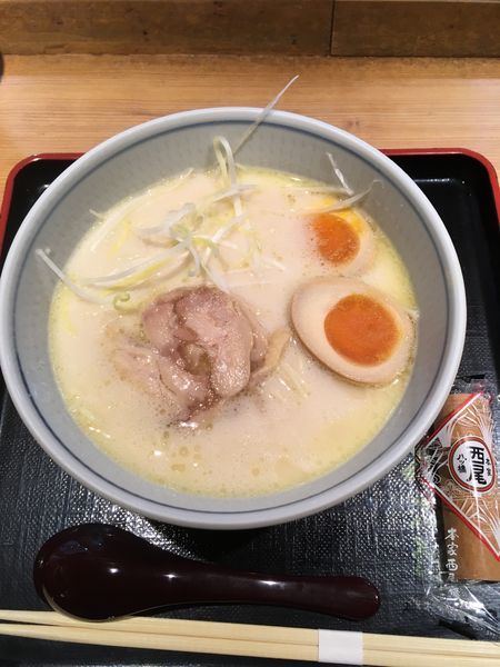 「鶏そば（900円）」@そば処 為治郎の写真