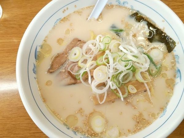 「とんこつラーメン」@福しん 浅草ROX前店の写真