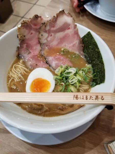 「とりとんこつラーメン」@ラー麺 陽はまた昇る 伏見稲荷駅前本店の写真