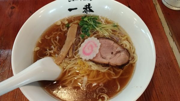 「ラーメン並」@こだわり拉麺 一恭の写真