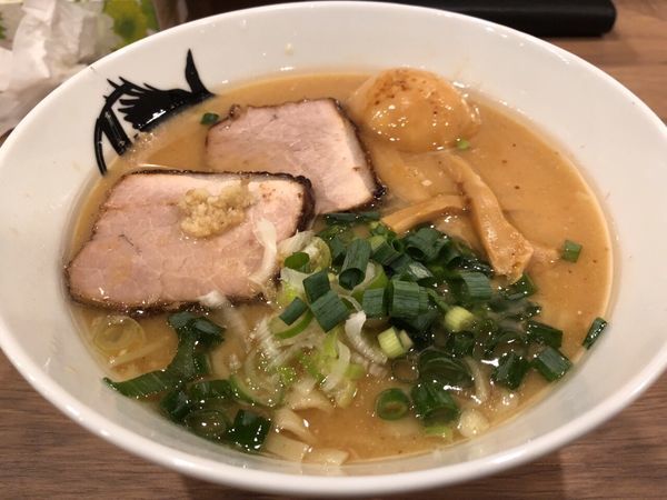 「味噌中華そば+味玉」@らーめん 小烏丸の写真