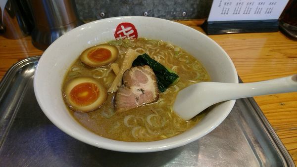 「中華そば煮玉子」@中華そば まるきの写真