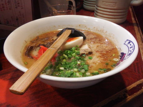 「熊本ラーメン」@ラーメン隊 目黒三田店の写真