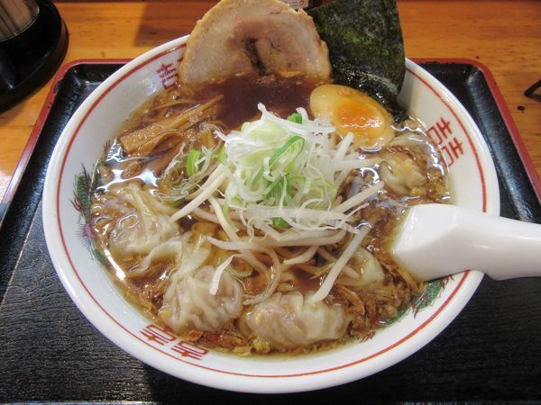 「ワンタン麺（８８０円）」@麺家 香湯らーめんの写真