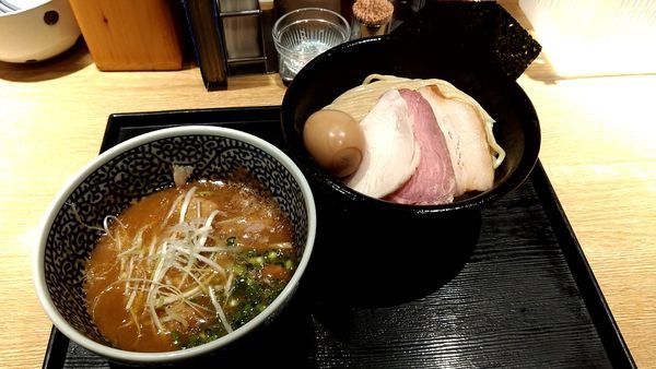 「特製濃厚魚介つけ麺（中）」@麺屋 一燈の写真