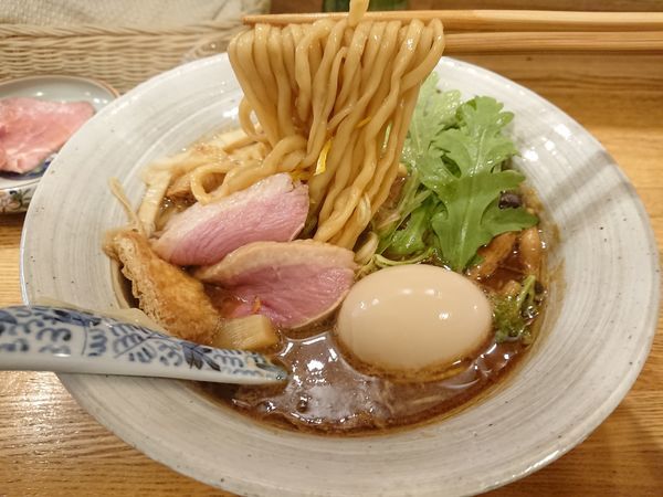 「味玉赤味噌そば1000円＋冷酒 他」@中華そば きなりの写真
