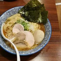 特製煮干し鶏そば 900円