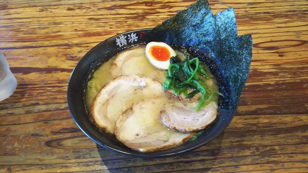 「チャーシュー麺 970円」@壱八家 戸塚店の写真