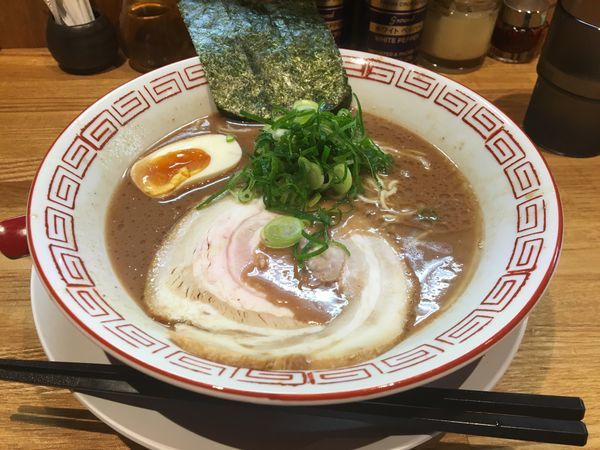 「濃厚中華そば」@中華そば もり川の写真