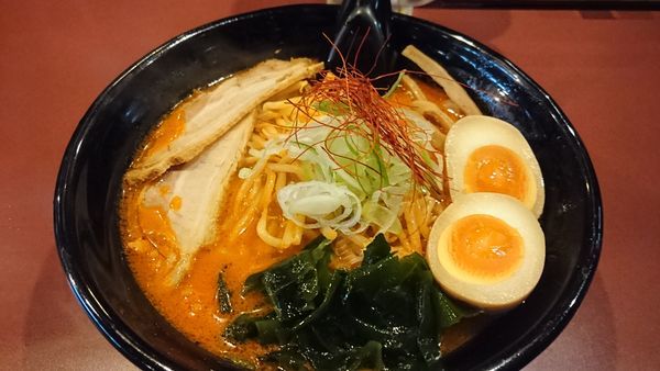 「鉄火麺 味玉」@北海道らーめん ひむろ 亀戸店の写真