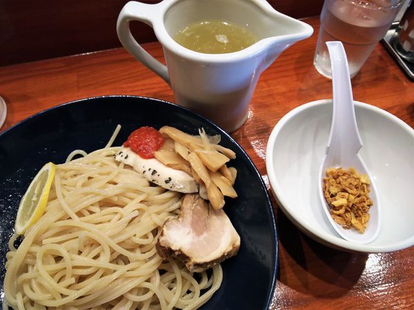 「塩味のつけパスタ¥750+中盛¥0」@ラーメン8の写真