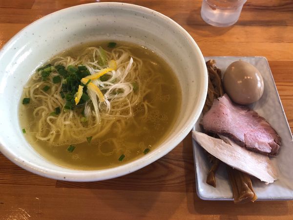 「鷄淡麗らーめん全部のせ800円」@麺堂HOMEの写真