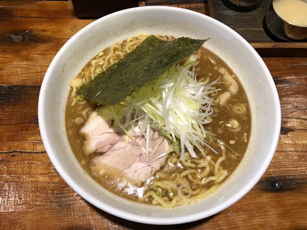 「濃厚魚介ラーメン 750円」@麺や天鳳 高円寺店の写真